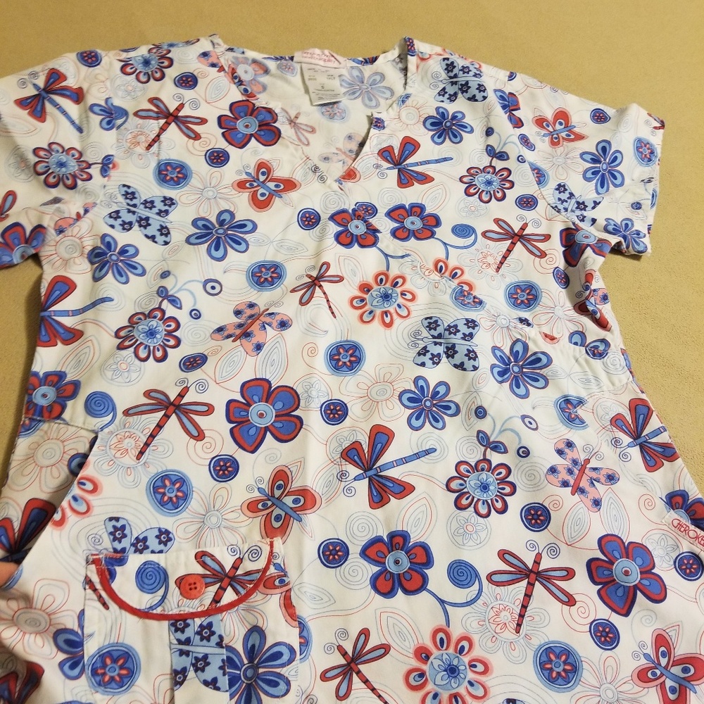 Scrub top